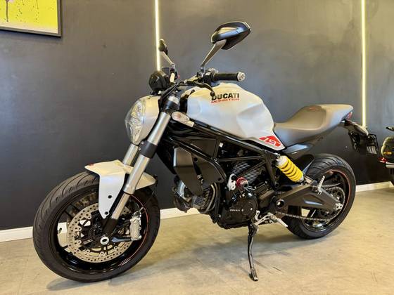 DUCATI MONSTER 797 